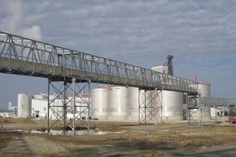 Enclosed Belt Conveyor